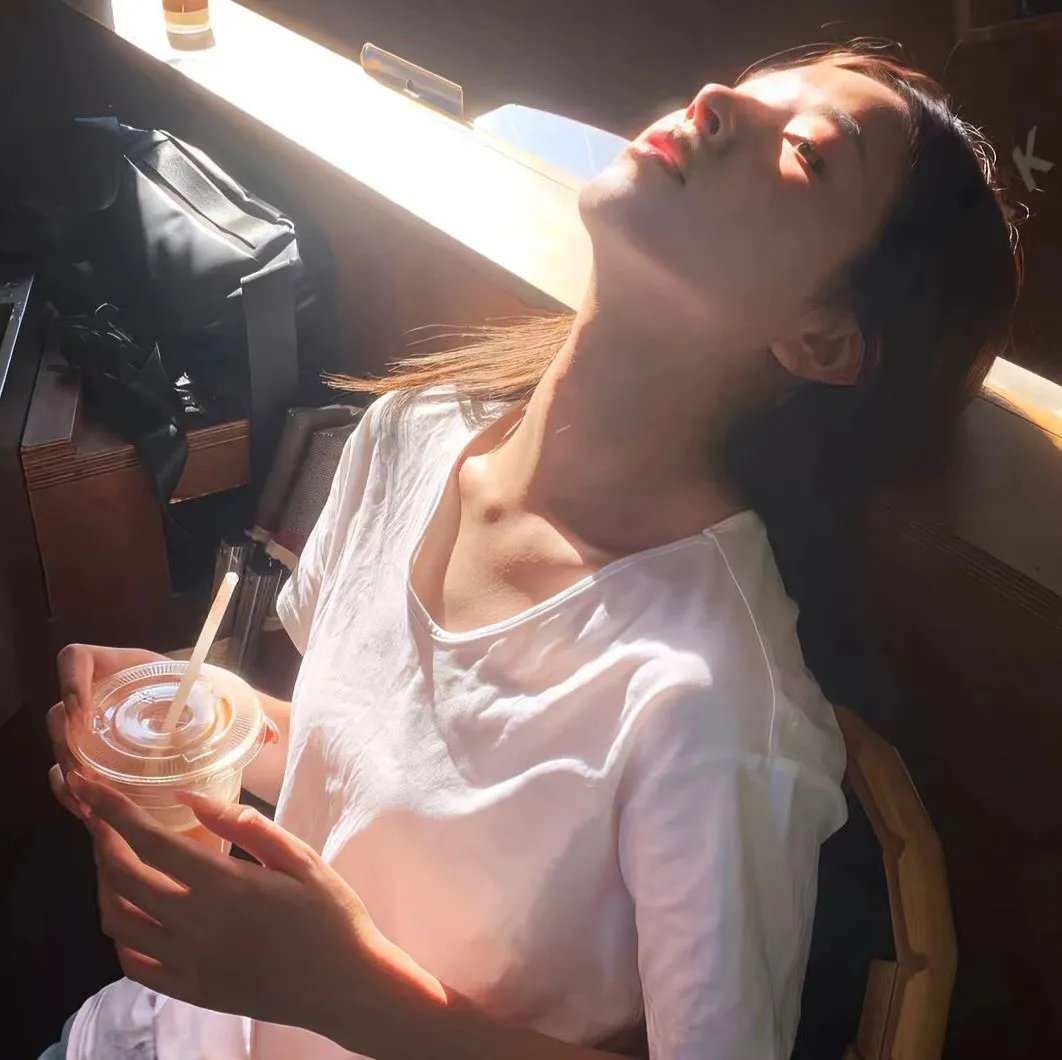 复制闪灵娇妻